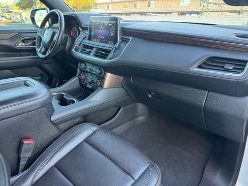Used 2021 Chevrolet Tahoe High Country image 14