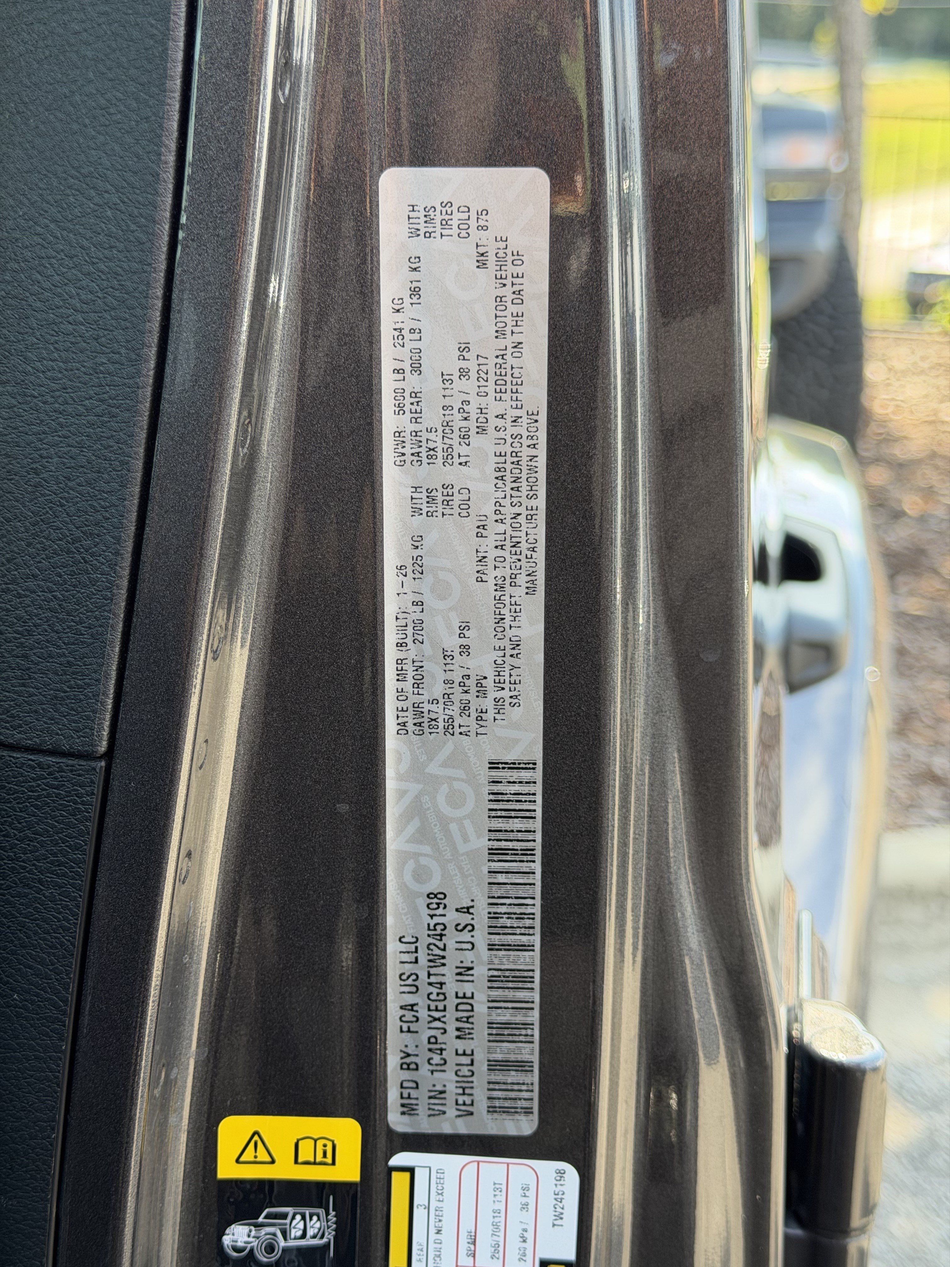 Used 2026 Jeep Wrangler Unlimited Sahara AWD/4WD image 37