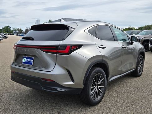 Used 2024 Lexus NX 250 FWD image 6