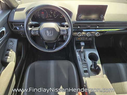 Used 2023 Honda Civic Sport image 12