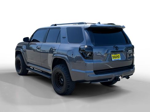 Used 2022 Toyota 4Runner TRD Sport w/ Technology Package AWD/4WD image 3