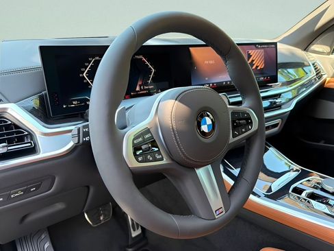 New 2026 BMW X5 xDrive40i AWD/4WD image 13