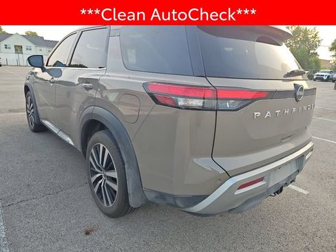 Used 2024 Nissan Pathfinder Platinum AWD/4WD image 4