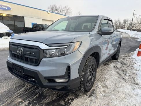 Used 2025 Honda Ridgeline RTL+ image 6