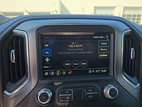 Used 2021 GMC Sierra 1500 Denali w/ Technology Package AWD/4WD image 32