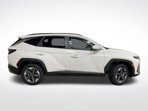 New 2026 Hyundai Tucson SEL image 2