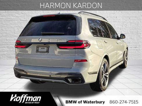 Used 2025 BMW X7 xDrive40i w/ M Sport Package AWD/4WD image 8