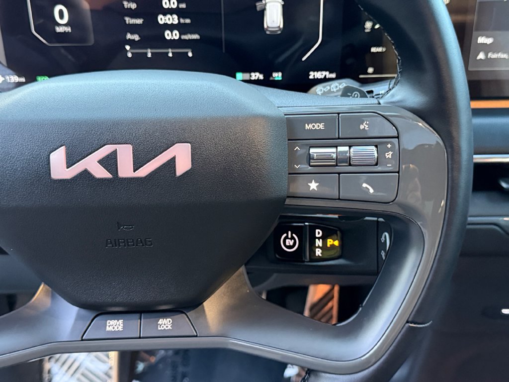 Certified 2024 Kia EV9 GT-Line AWD/4WD image 19