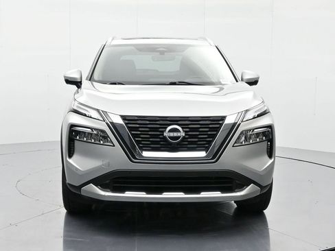 Used 2023 Nissan Rogue Platinum w/ Platinum Premium Package image 2