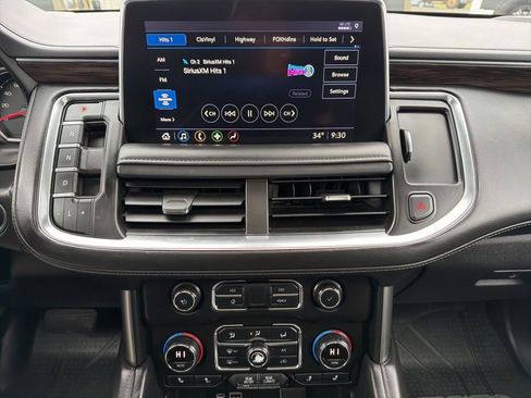 Used 2021 Chevrolet Tahoe LT w/ LT Signature Package RWD image 45