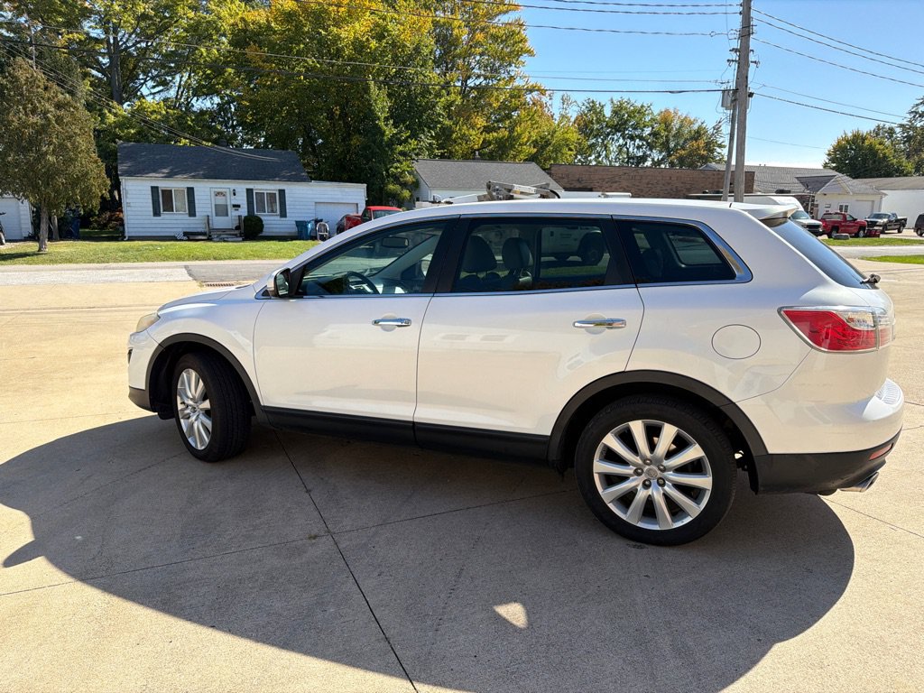 Used 2010 MAZDA CX-9 Grand Touring w/ Moonroof & Bose Audio Pkg AWD/4WD image 5