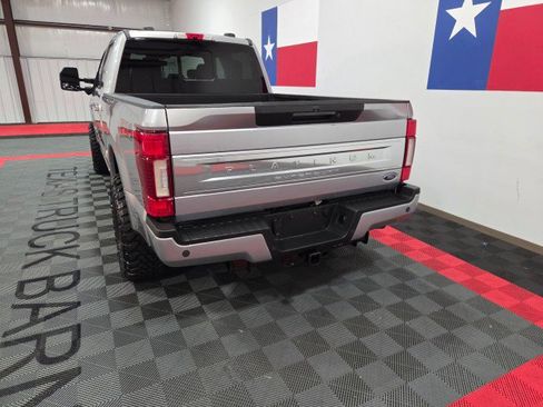 Used 2021 Ford F250 Platinum w/ FX4 Off-Road Package image 12