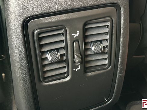 Used 2025 Dodge Durango R/T w/ Blacktop Package image 14