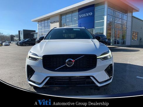 Used 2025 Volvo XC60 T8 Plus w/ Protection Package Premier image 3