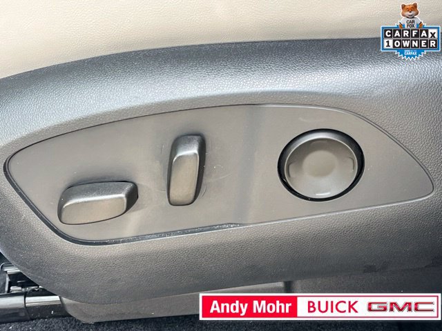 Used 2024 GMC Acadia Elevation w/ Luxury Package FWD image 17