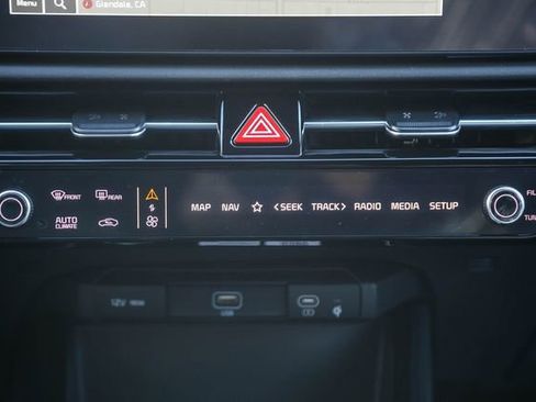 New 2026 Kia Niro Wind image 6