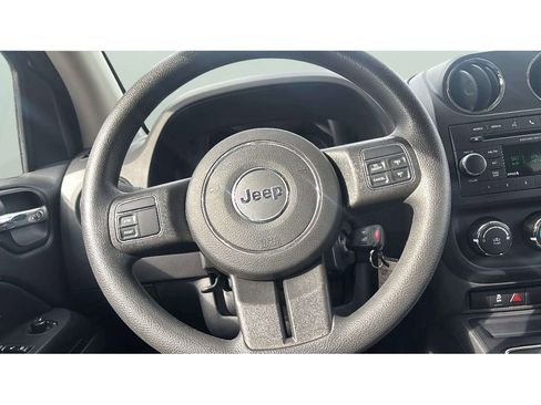 Used 2016 Jeep Compass Sport w/ Power Value Group AWD/4WD image 14