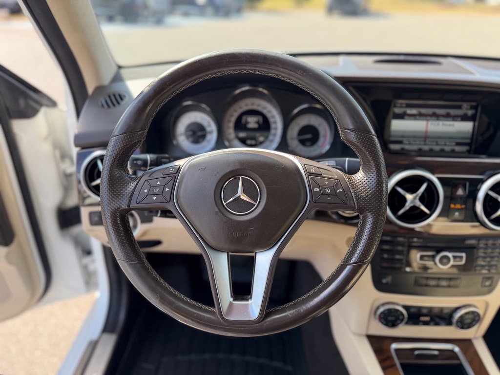 Used 2014 Mercedes-Benz GLK 250 BlueTEC 4MATIC image 24