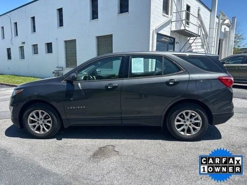 Used 2018 Chevrolet Equinox LS FWD image 8