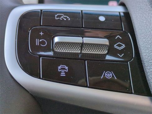 Certified 2026 Genesis GV70 2.5T Select image 24