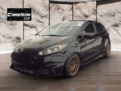 Used 2018 Ford Fiesta ST FWD image 3