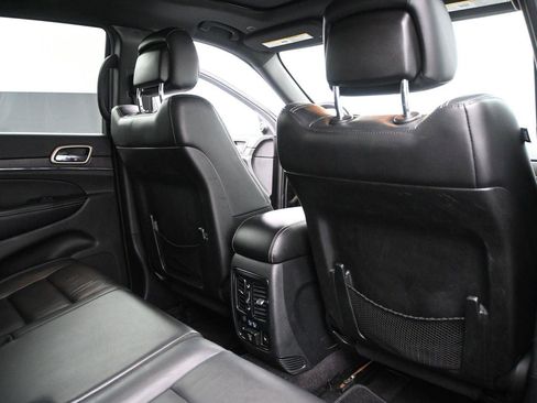 Used 2017 Jeep Grand Cherokee Limited AWD/4WD image 20