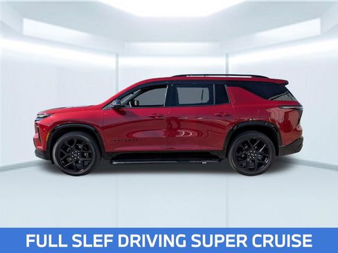Used 2026 Chevrolet Traverse RS FWD image 2