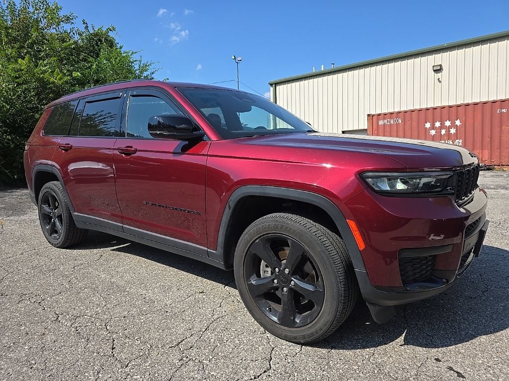 Used 2023 Jeep Grand Cherokee L Laredo AWD/4WD image 10