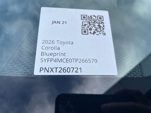 Certified 2026 Toyota Corolla SE w/ SE Package FWD image 25