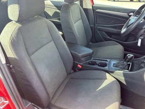 Used 2019 Volkswagen Jetta S image 16