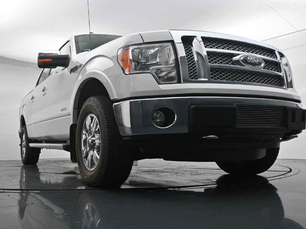 Used 2011 Ford F150 Lariat w/ Lariat Chrome Pkg AWD/4WD image 18