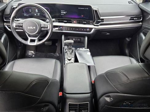 Certified 2025 Kia Sportage EX image 13