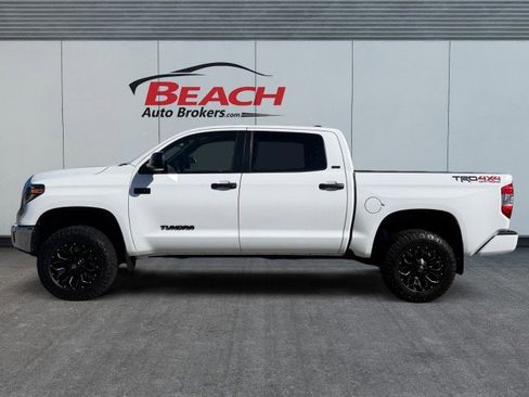 Used 2020 Toyota Tundra SR5 w/ TRD Off-Road Package AWD/4WD image 7