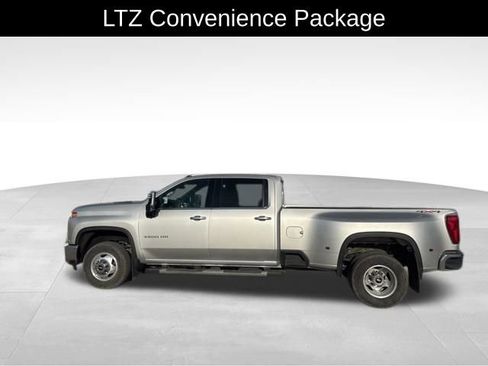 Used 2022 Chevrolet Silverado 3500 LTZ w/ LTZ Plus Package image 5