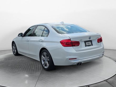 Used 2016 BMW 328i xDrive Sedan AWD/4WD image 3