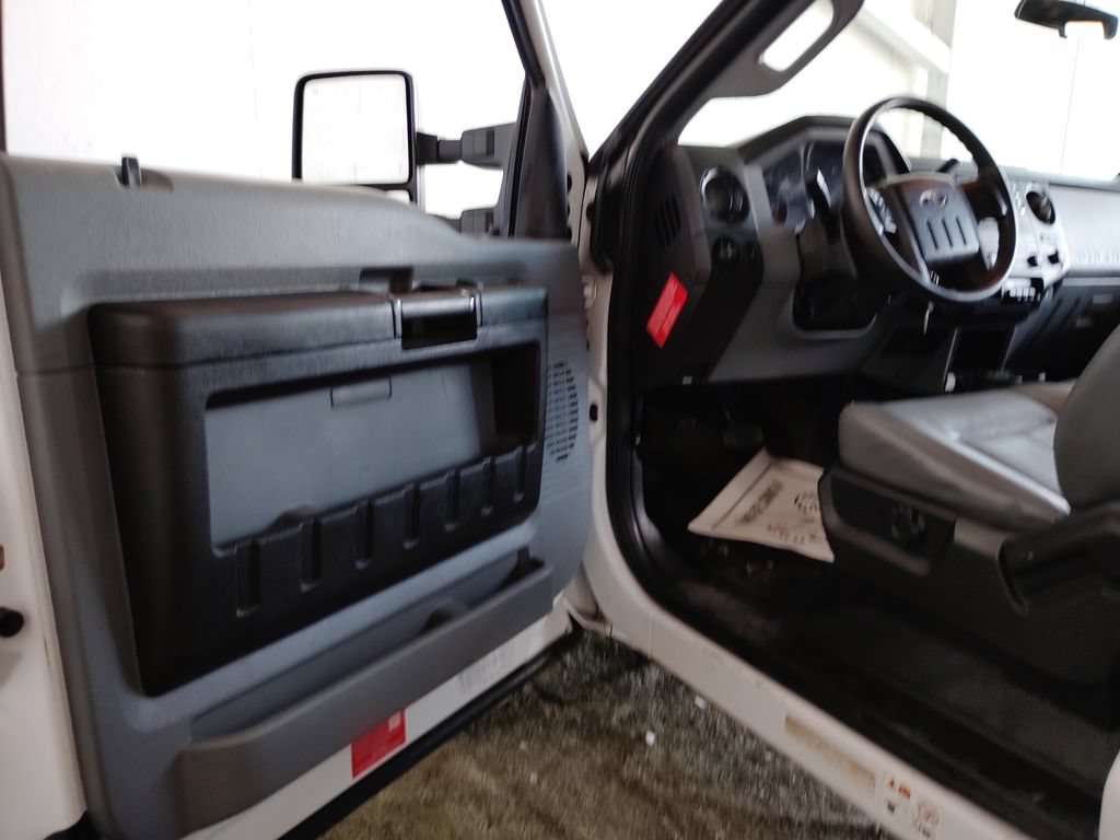 Used 2015 Ford F450 XL w/ Power Equipment Group RWD image 18