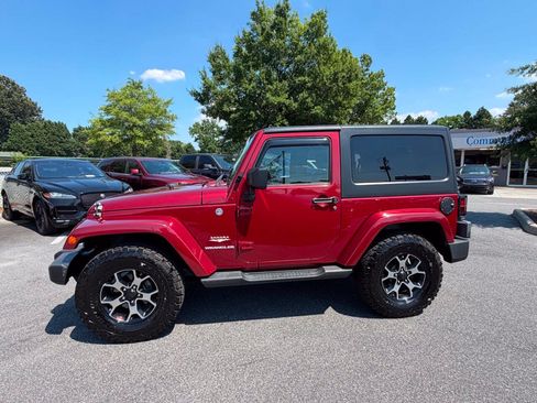 Used 2012 Jeep Wrangler Sahara w/ Dual Top Group AWD/4WD image 3