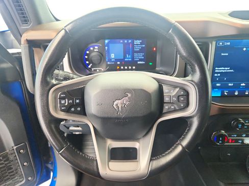 Used 2022 Ford Bronco Outer Banks AWD/4WD image 14