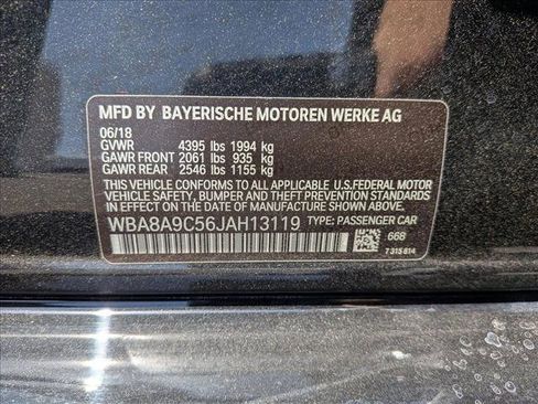 Used 2018 BMW 320i Sedan RWD image 16