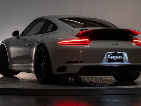 Used 2018 Porsche 911 Carrera GTS image 23