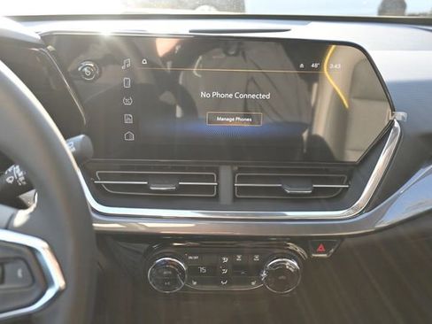 New 2026 Chevrolet Trax ACTIV w/ Sunroof Package image 17