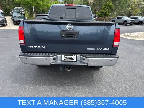 Used 2014 Nissan Titan SV w/ SV Value Truck Package AWD/4WD image 5