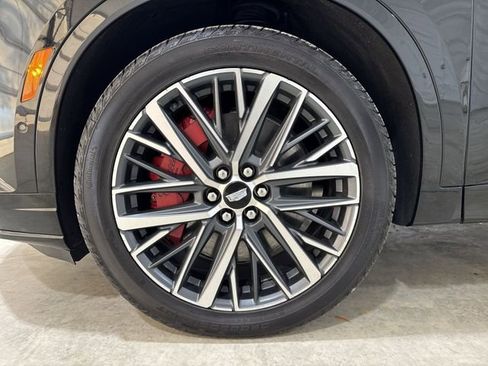 New 2025 Cadillac XT6 Sport w/ Technology Package image 34