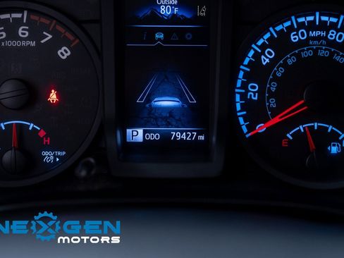 Used 2019 Toyota Tacoma SR image 9