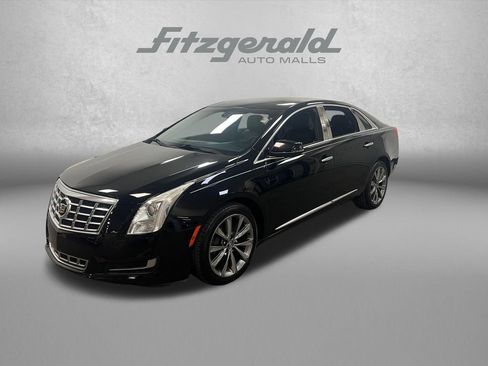 Used 2015 Cadillac XTS FWD image 1