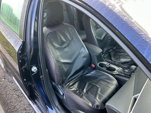 Used 2023 Toyota Corolla LE image 15