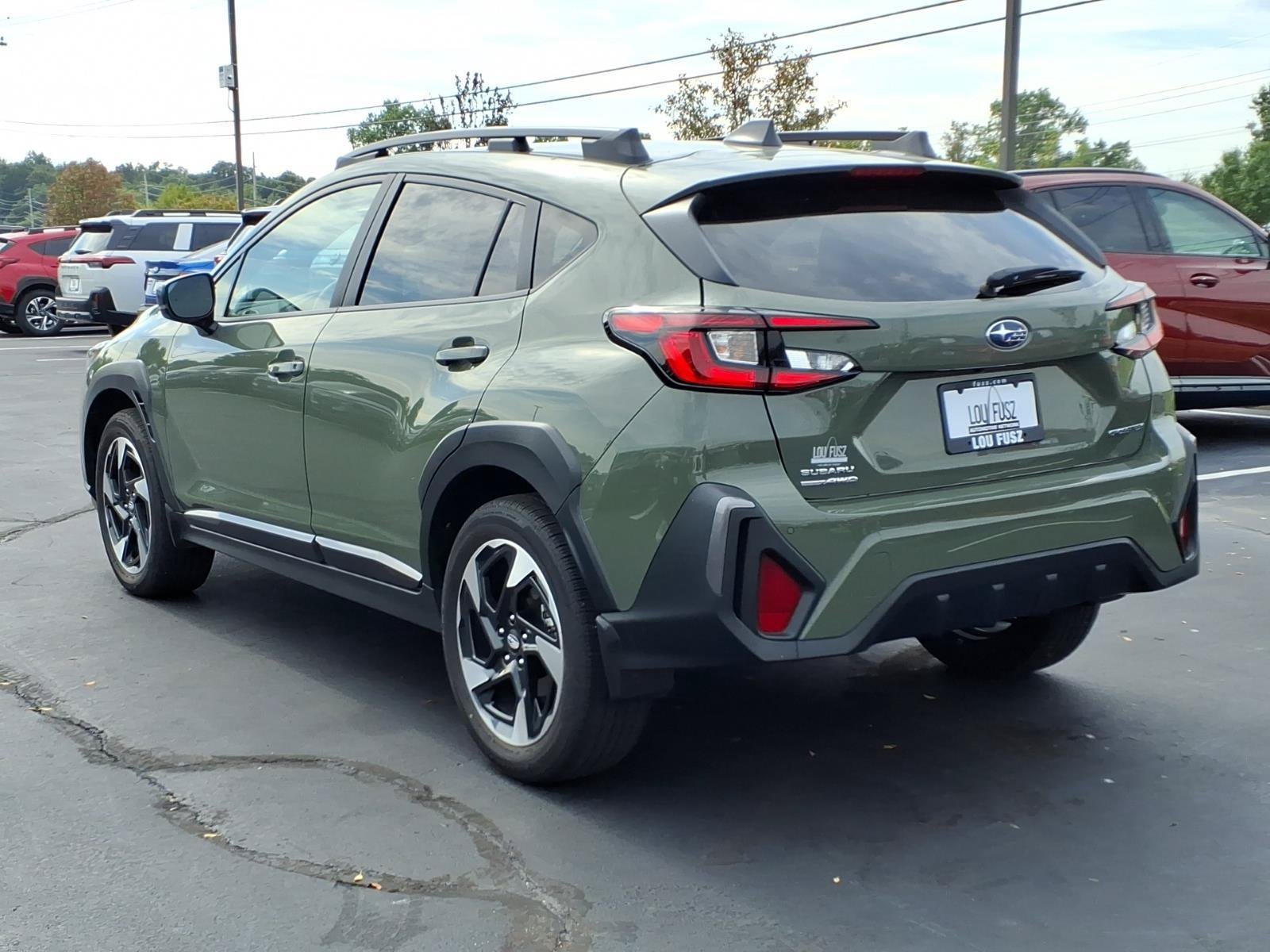 Used 2024 Subaru Crosstrek 2.5i Limited w/ Crosstrek Mirror Package AWD/4WD image 5