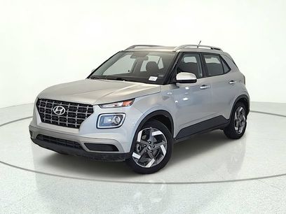 Used 2025 Hyundai Venue SEL