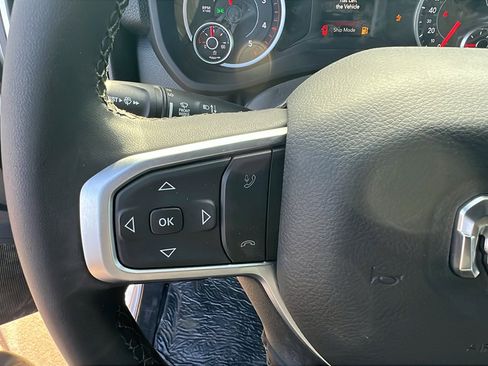 Used 2025 RAM 2500 Big Horn image 27