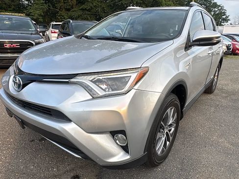 Used 2016 Toyota RAV4 XLE AWD/4WD image 1